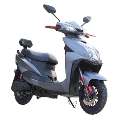 Motorino elettrico con moda a colori e velocità massima di 80 km/h