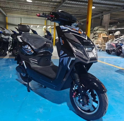 Auto elettrica a batteria al litio da 1200w per adulti 2024 Motociclo Tipo Motocicli da turismo Max. velocità 61 80km/h Due ruote