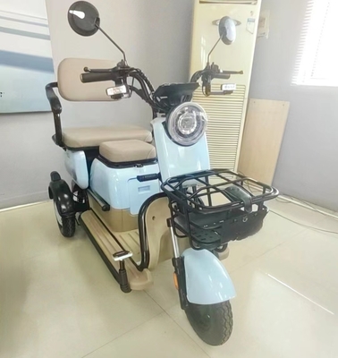 Tricicli mini elettrici semicerrati da 48 V Velocità massima 30-50 km/h per veicoli elettrici portatili