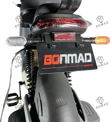 Popolare auto elettrica a due ruote per i pendolari adulti Max.
