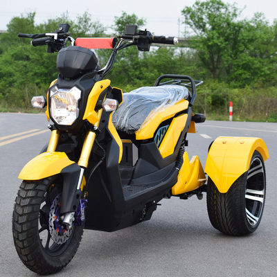 Triciclo elettrico per adulti con batteria agli ioni di litio ≥ 25° e 60V100Ah