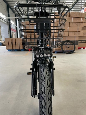 Cornice in acciaio 18 velocità guida elettrica automatica 48V bicicletta per adulti di svago motore elettrico a due ruote