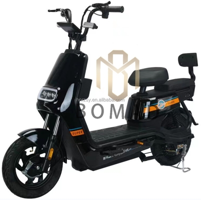 Velocità massima 30-50Km/h Scooter elettrico per adulti 18 velocità ingranaggi diretto
