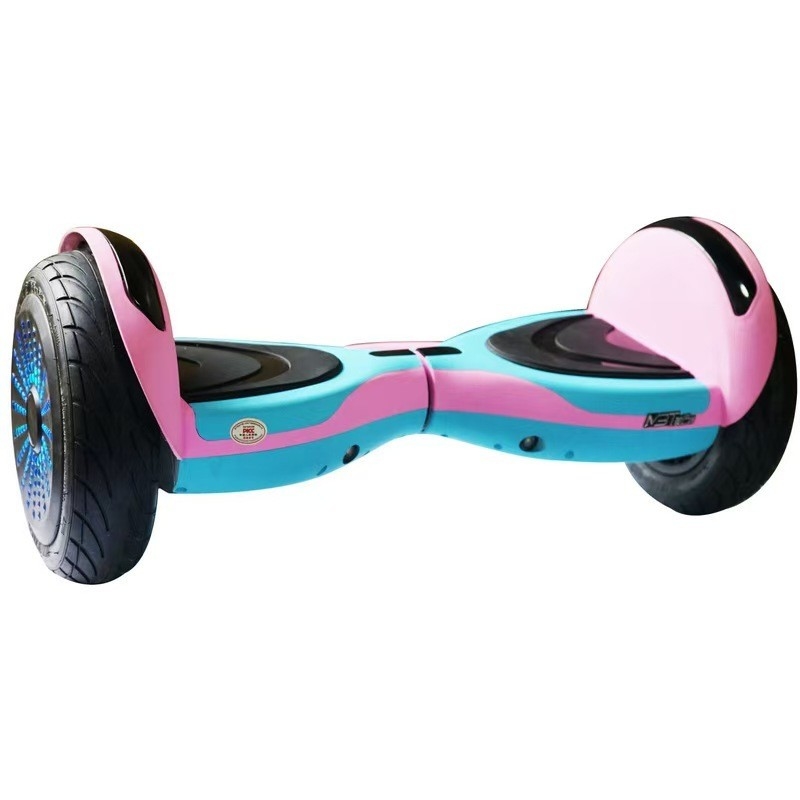 Mercato pakistano Scooter a due ruote 10 pollici Hoverboard con controllo remoto per navigazione senza sforzo di tipo elettronico intelligente