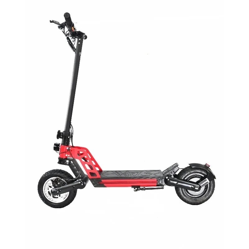 Scooter elettrico pieghevole da 800w con tempo di ricarica da 6-8 ore in colore nero personalizzato