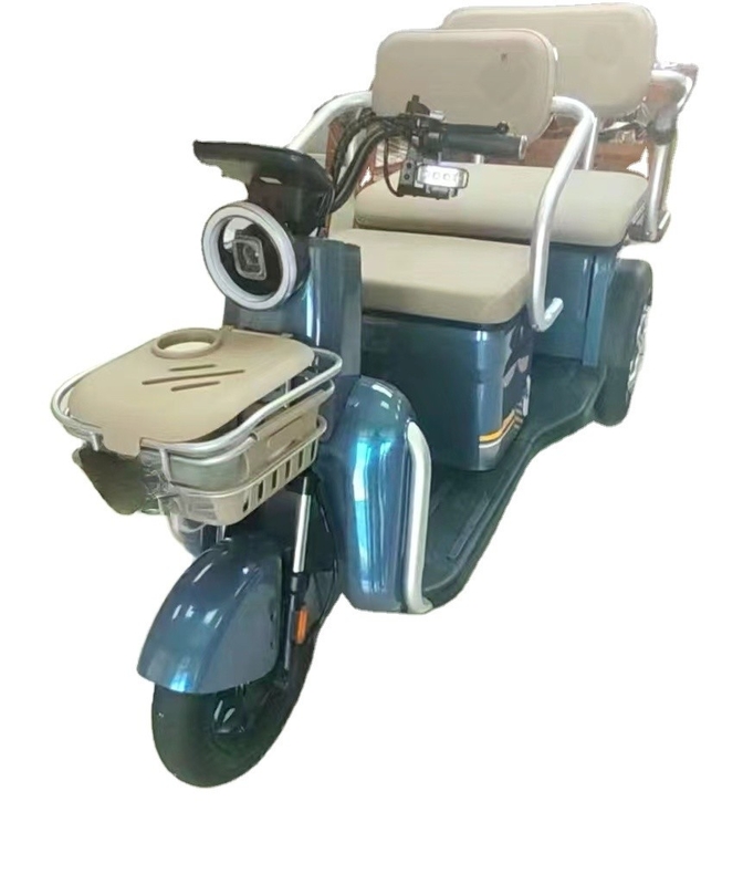Mini triciclo elettrico per spostamenti veloci e facili Velocità massima 30-50Km/h Tempo di ricarica 5-7h