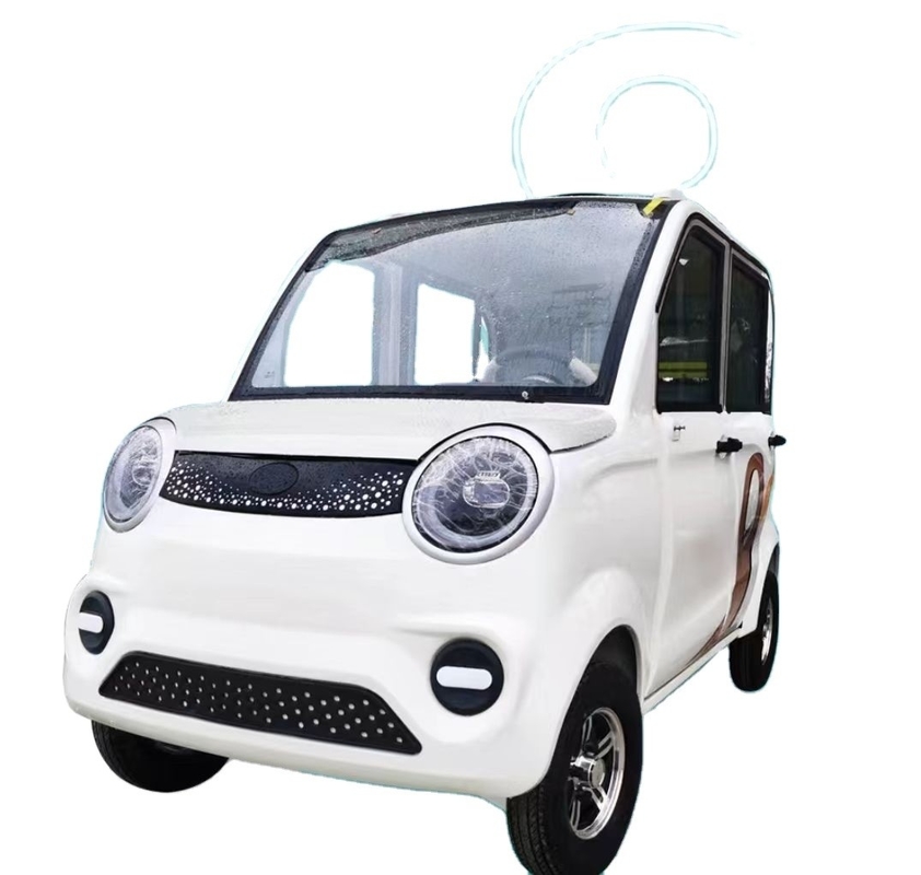 2024 Veicolo elettrico a quattro ruote con risorse energetiche di alta resistenza di 1200W e autonomia di 300 km