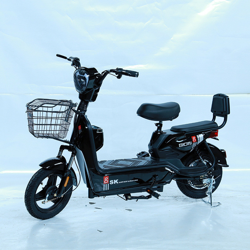 Abbordabile Retro Ebike City Bike elettrica per adulti Batteria al litio alimentata e velocità veloce di 35-40Km/h